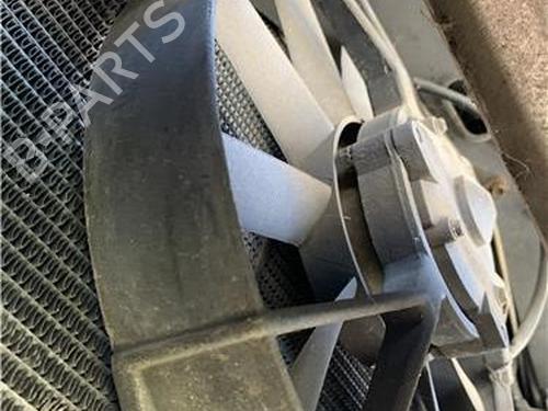 Used Radiator fan Radiator fan 32450758 32450758