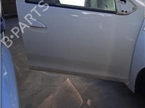right-front-door-dacia-sandero-ii-2012-34541330 main image