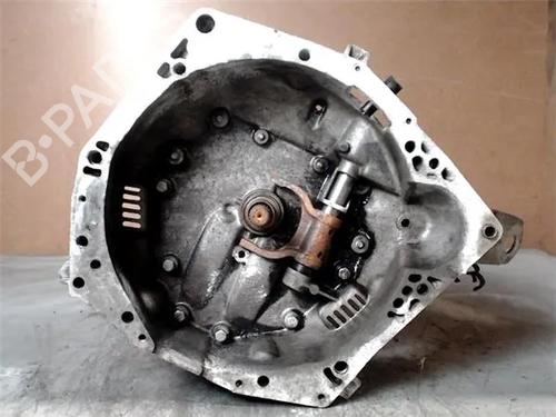 Used Gearbox RENAULT 21 Saloon (L48_) 2.0 (L489) (102 hp) 15684372