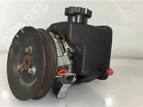 Used Steering pump MERCEDES-BENZ VITO / MIXTO Van (W639) [2003-2025]  9635422