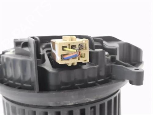 Heater blower motor SEAT EXEO ST (3R5) 2.0 TDI | BP23169175M62 