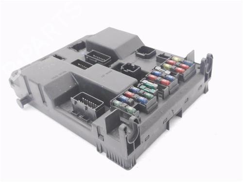 Used Fuse box CITROËN C5 I (DC_) [2001-2005]  32162106