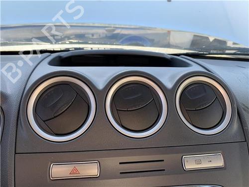 Mittelkonsole FORD TRANSIT CONNECT (P65_, P70_, P80_) 1.8 TDCi (110 hp) 32450646