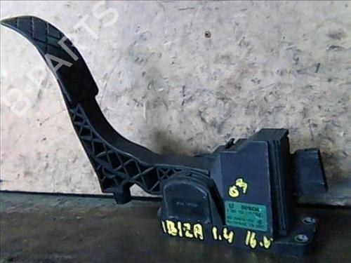 Used Pedal SEAT IBIZA III (6L1) 1.4 16V (100 hp) 14336461
