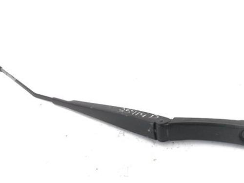 Used Front windshield wiper arm Front windshield wiper arm 38177127 38177127