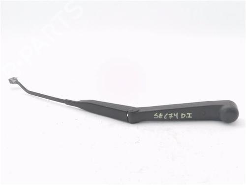 Used Front windshield wiper arm NISSAN MICRA II (K11) [1992-2007]  32395933