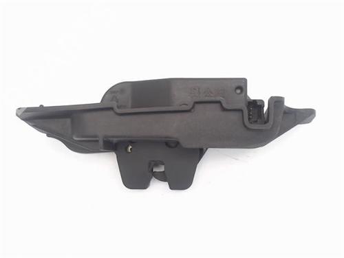 Used Tailgate lock CITROËN C2 (JM_) 1.4 (73 hp) 13819244