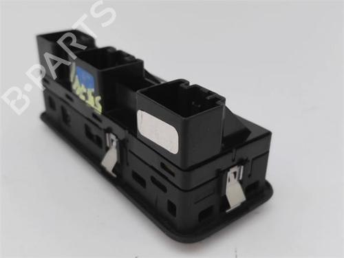 Left front window switch LAND ROVER DISCOVERY III (L319) 2.7 TD 4x4 | BP25978346I27 