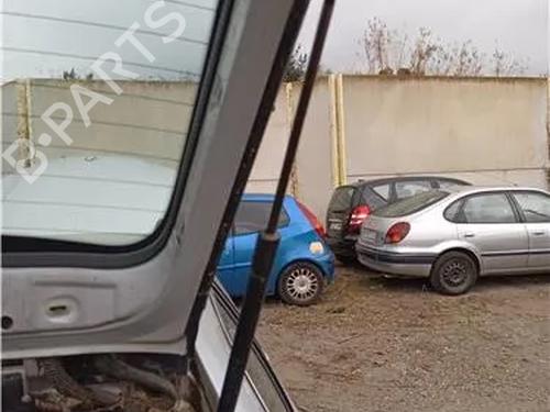 Used Tailgate lift support BMW 3 Touring (E46) 320 i (170 hp) 23422173