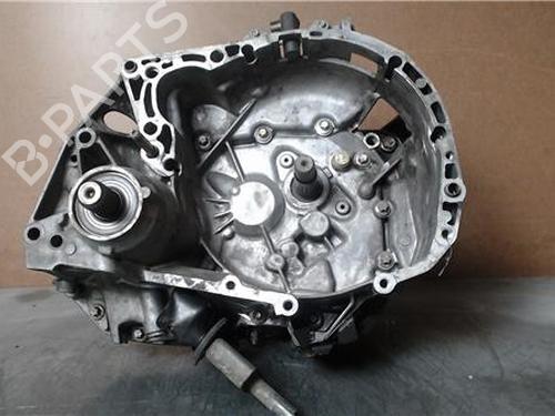 Used Gearbox RENAULT MEGANE II (BM0/1_, CM0/1_) [2001-2012]  19053090