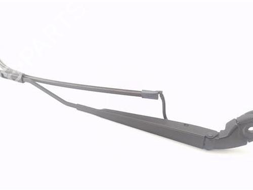 Used Front windshield wiper arm CITROËN C4 CACTUS 1.5 BlueHDi 100 (102 hp) 29254892