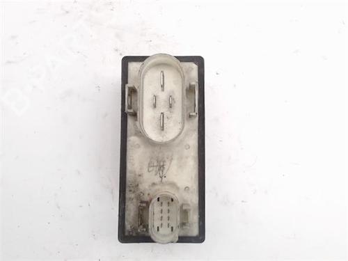 Fuse box VW GOLF III (1H1)  | BP13043604E1