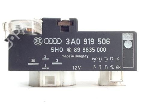 Used Fuse box SEAT IBIZA II (6K1) [1993-2002]  13049717