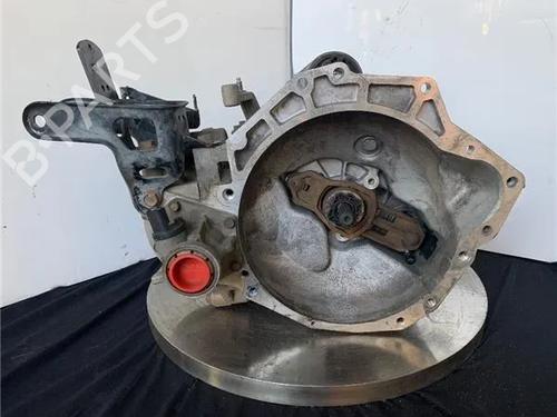 Used Gearbox CHRYSLER VOYAGER IV (RG, RS) [1999-2008]  15684361