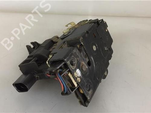 Vergrendeling rechts voor VW PASSAT B5 (3B2) [1996-2001]  11363060