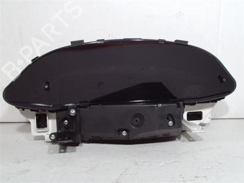 Cockpit TOYOTA YARIS (_P9_) 1.4 D-4D (NLP90_, NLP90R) | BP11015142C47 
