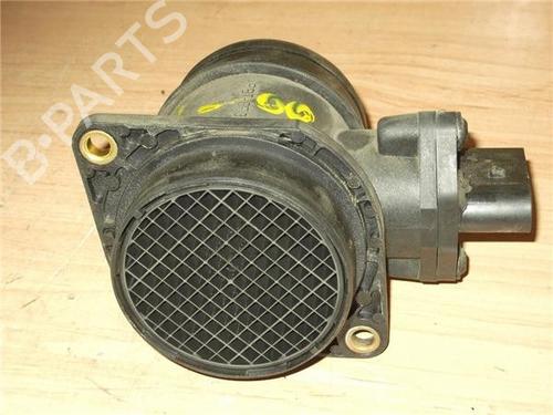 Luftmassemåler SEAT TOLEDO II (1M2) 1.8 20V (125 hp) 12121124