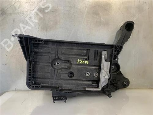 support-vw-golf-vii-5g1-bq1-be1-be2-2012-2013-2014-2015-2016-2017-2018-2019-2020-2021-34449052 main image
