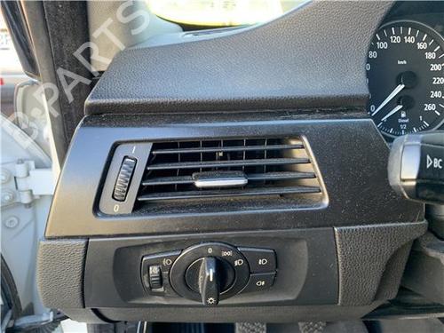 Air vent BMW 3 (E90) 330 d | BP32418752I21