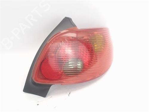 Used Right taillight PEUGEOT 206 Hatchback (2A/C) [1998-2012]  16447844