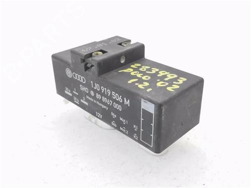 Fuse box VW POLO (9N_, 9A_)  | BP9685712E1 