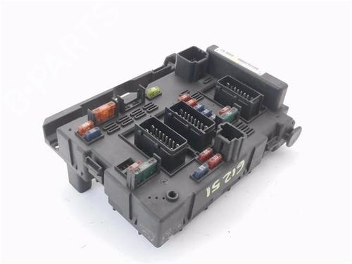 Used Fuse box Fuse box 36778125 36778125