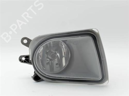 Right front fog light VOLVO V50 (545) 2.0 D (136 hp) 13521598