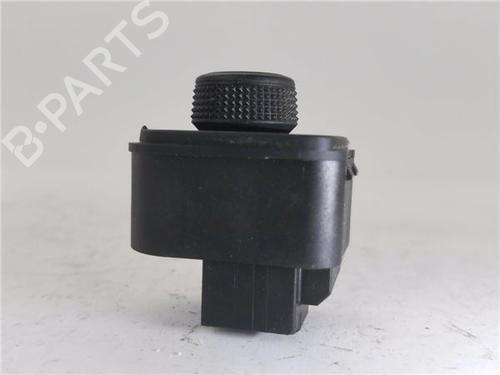 Mirror switch SEAT ATECA (KH7, KHP) 1.5 TSI | BP37261069I25 - Image 9