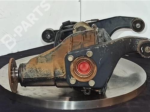 Used Front differential MITSUBISHI PAJERO III (V7_W, V6_W) 3.2 Di-D (V68W) (160 hp) 9737873