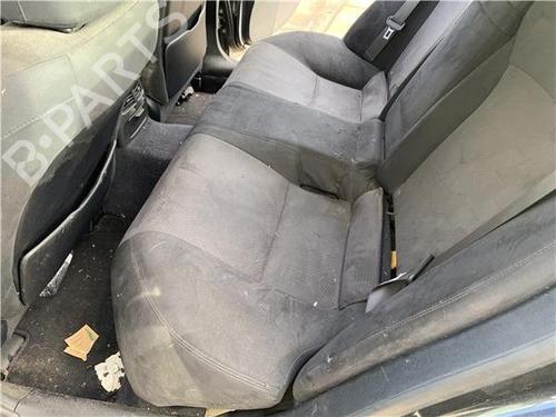 Rear seat LEXUS IS II (_E2_) 220d (ALE20) | BP32417219C17 