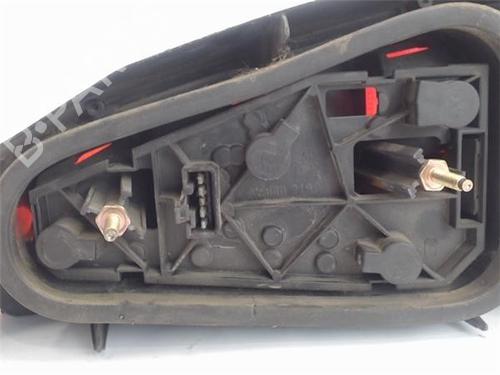 Left taillight PEUGEOT 106 II (1A_, 1C_)  | BP13053107C34 