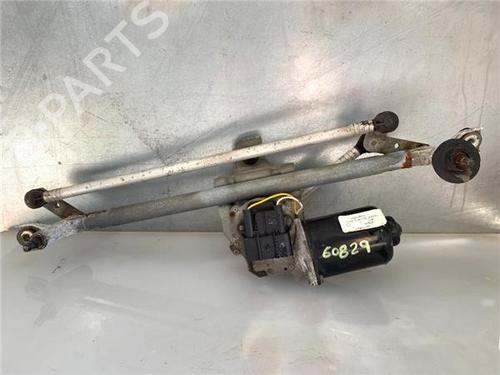 Used Front wiper motor OPEL CORSA C (X01) [2000-2009]  31575190