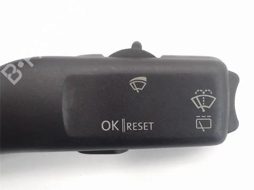 Switch VW GOLF V (1K1)  | BP13043709I30 