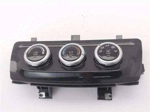 Used Climate control Climate control 39623889 39623889