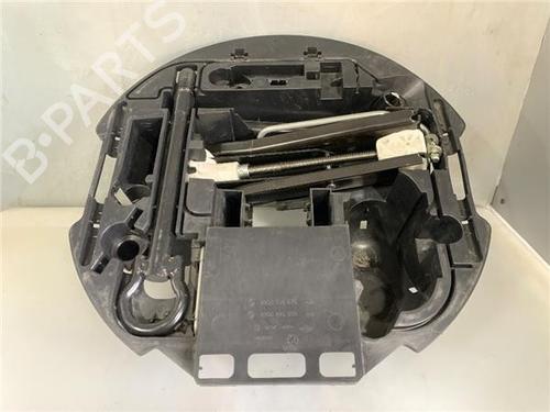 Used Jack Kit RENAULT CLIO III (BR0/1, CR0/1) [2005-2014]  25146782