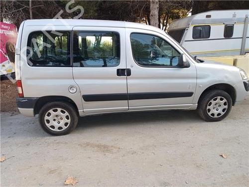 Fuse box PEUGEOT PARTNER MPV (5_, G_) 1.6 HDi 75 | BP31590458E1 