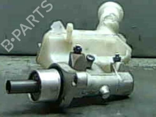 Used Brake master cylinder RENAULT CLIO III (BR0/1, CR0/1) [2005-2014]  9634746