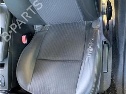 Used Left front seat RENAULT GRAND SCÉNIC III (JZ0/1_) 1.5 dCi (JZ0B, JZ07) (106 hp) 32418193