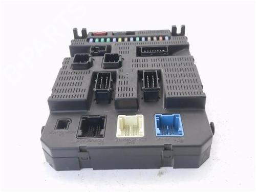 Fuse box PEUGEOT EXPERT Van (VF3A_, VF3U_, VF3X_) 2.0 HDi 120 | BP30277537E1 