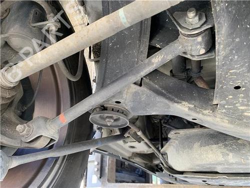 left-rear-suspension-arm-lexus-rx-_u3_-2003-2004-2005-2006-2007-2008-32419700 main image