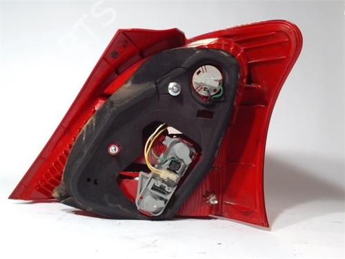 Left taillight TOYOTA YARIS (_P9_) 1.4 D-4D (NLP90_, NLP90R) | BP11012317C34 