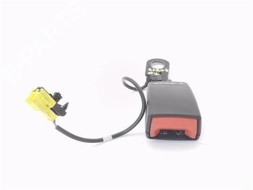 Used Seat buckle MERCEDES-BENZ A-CLASS (W169) A 180 CDI (169.007, 169.307) (109 hp) 31206878