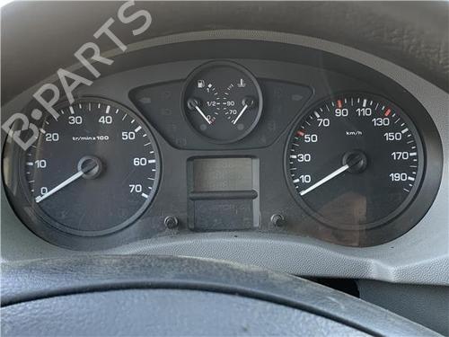 Used Instrument cluster Instrument cluster PEUGEOT EXPERT Van (VF3A_, VF3U_, VF3X_) 2.0 HDi 120 (120 hp) 29135044 29135044