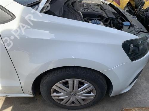 Guarda-lamas direito Guarda-lamas direito VW POLO V (6R1, 6C1) [2009-2022] 33729588 33729588