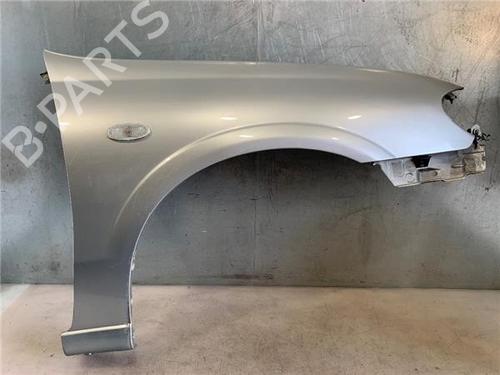 Used Right front fenders NISSAN ALMERA II (N16) [2000-2025]  18331034