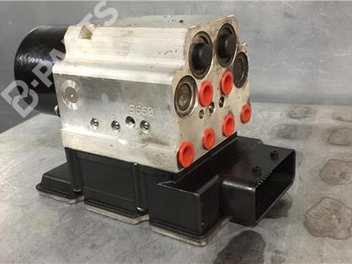 Pompe ABS SAAB 9-3 Convertible (YS3F) 1.9 TiD (120 hp) 9738499