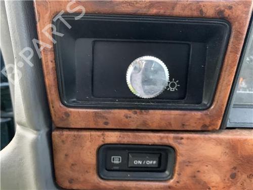 Used Switch Switch CHRYSLER SARATOGA 3.0 (142 hp) 32418915 32418915