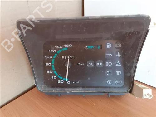 Used Instrument cluster SEAT MARBELLA (28A) [1986-1999]  9759144