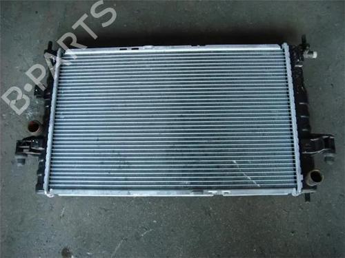 Used Water radiator OPEL CORSA C (X01) [2000-2009]  12104294