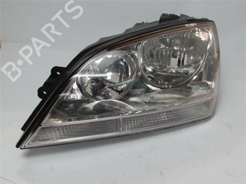Used Left headlight KIA SORENTO I (JC) [2002-2011]  13949417